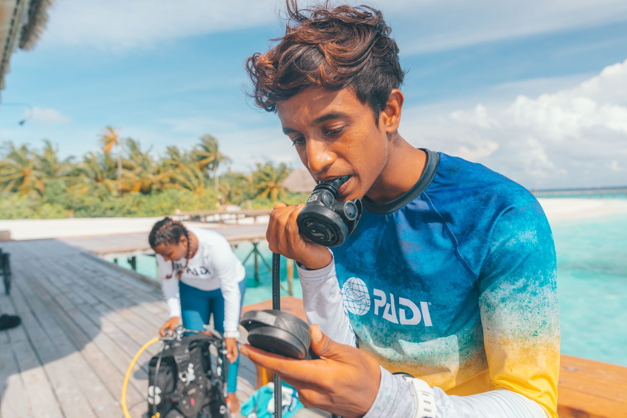 PADI equipment check before the dive